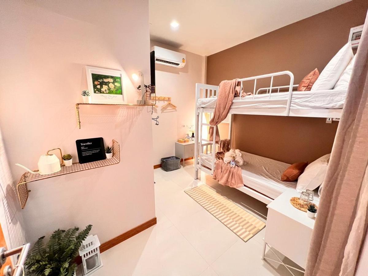 Por Poshtel Kanchanaburi Exterior photo